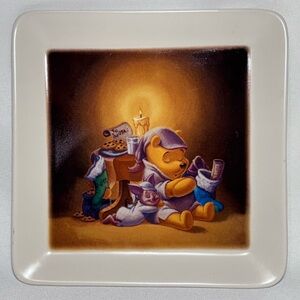 Vintage Disney China Winnie the Pooh Christmas Plate Waiting for Santa 8”x 8”